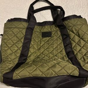 Steve Madden Quilted Green Tote with Black Zipper